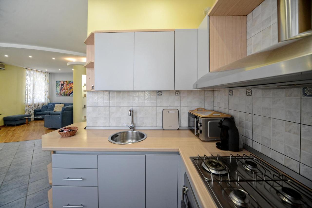 Artol Sophia Apartment Kiev Exterior photo