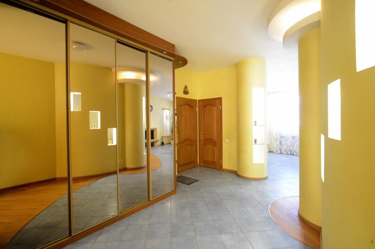 Artol Sophia Apartment Kiev Exterior photo