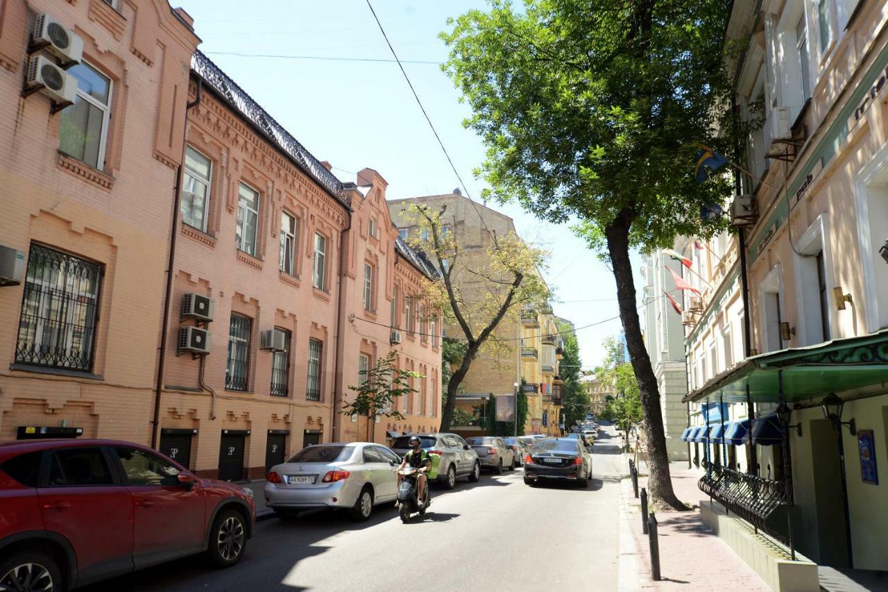Artol Sophia Apartment Kiev Exterior photo